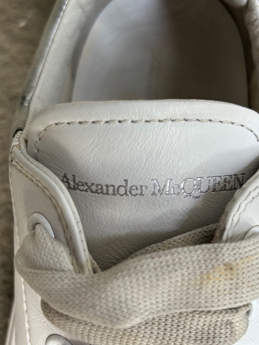 Alexander McQueen Men's Deck Skate Low-Top Sneakers - Picture 5 of 8